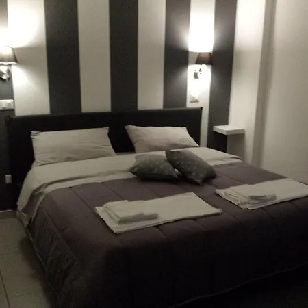 Bed & Breakfast Panormos *