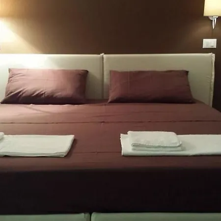Bed & Breakfast Panormos *